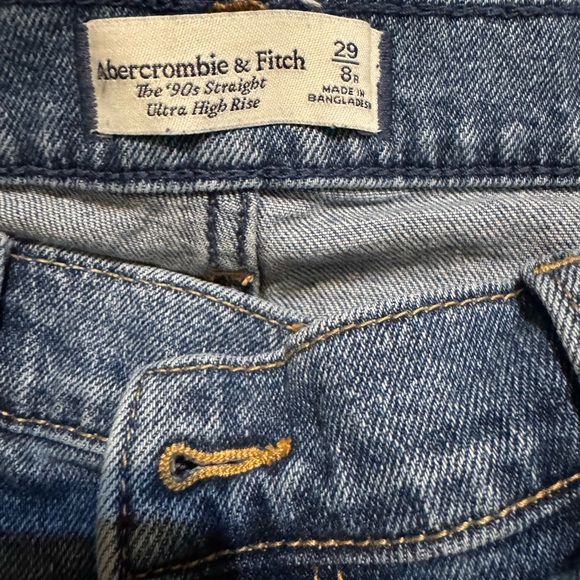 Abercrombie & Fitch The 90s Straight Olera High Rise Size 8 - Picture 3 of 3